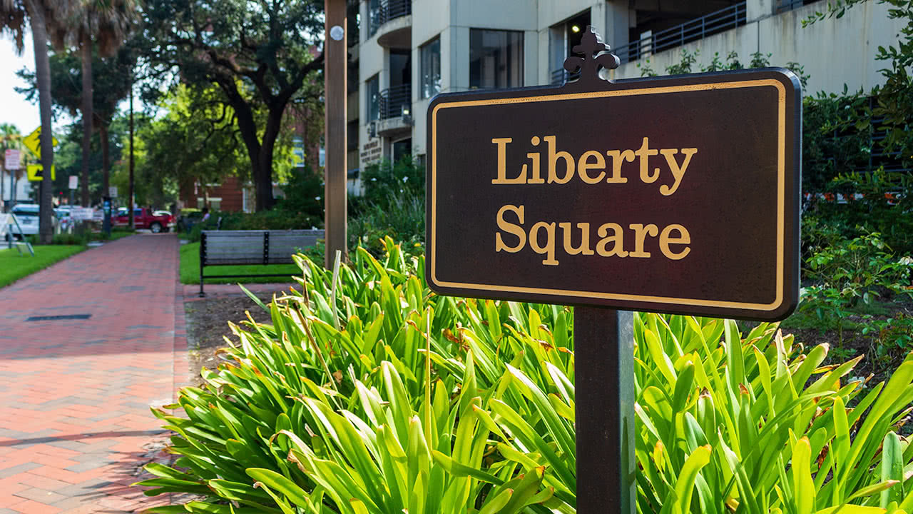 Strip of Liberty Square outside of a parking deck