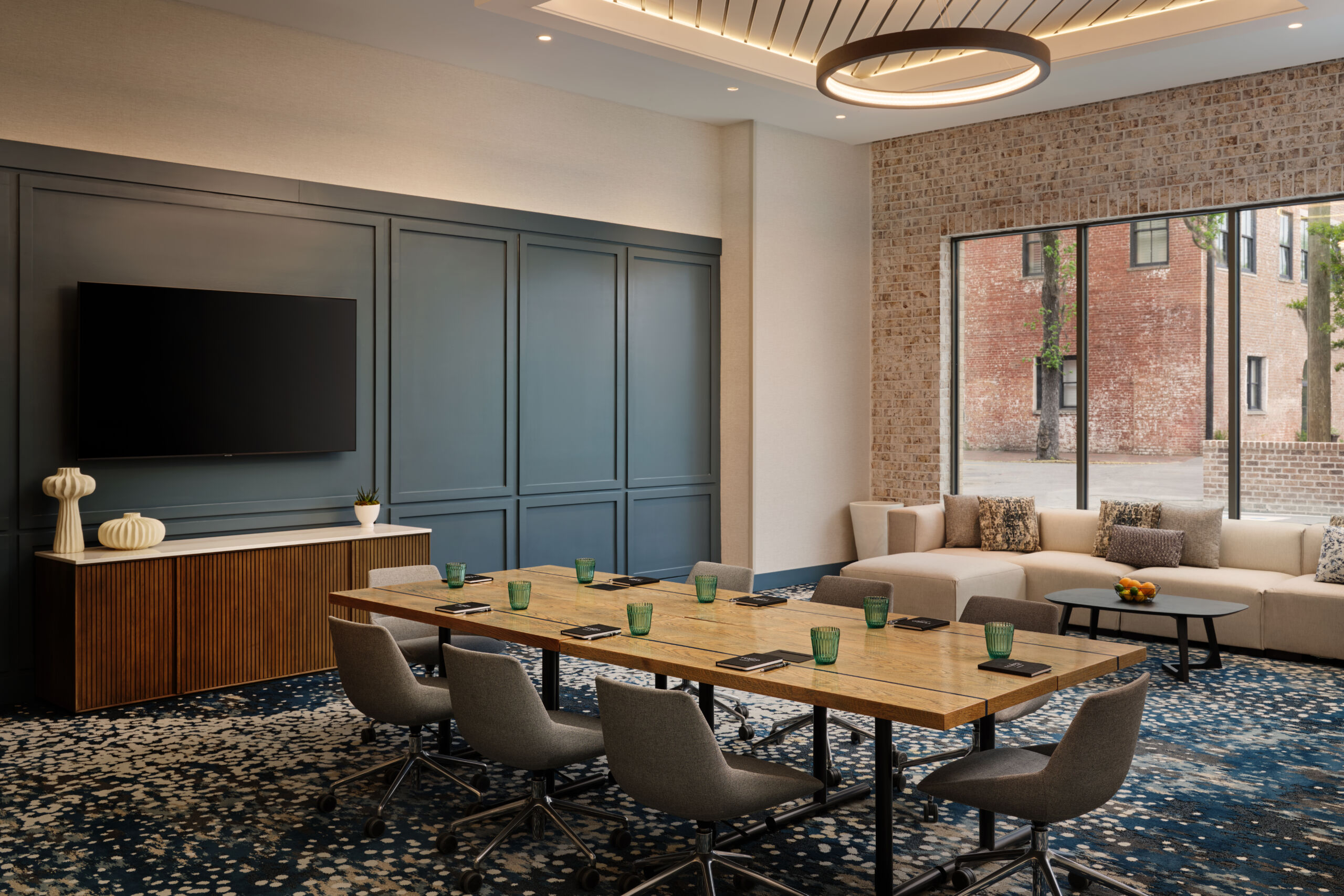 Tempo Savannah Boardroom